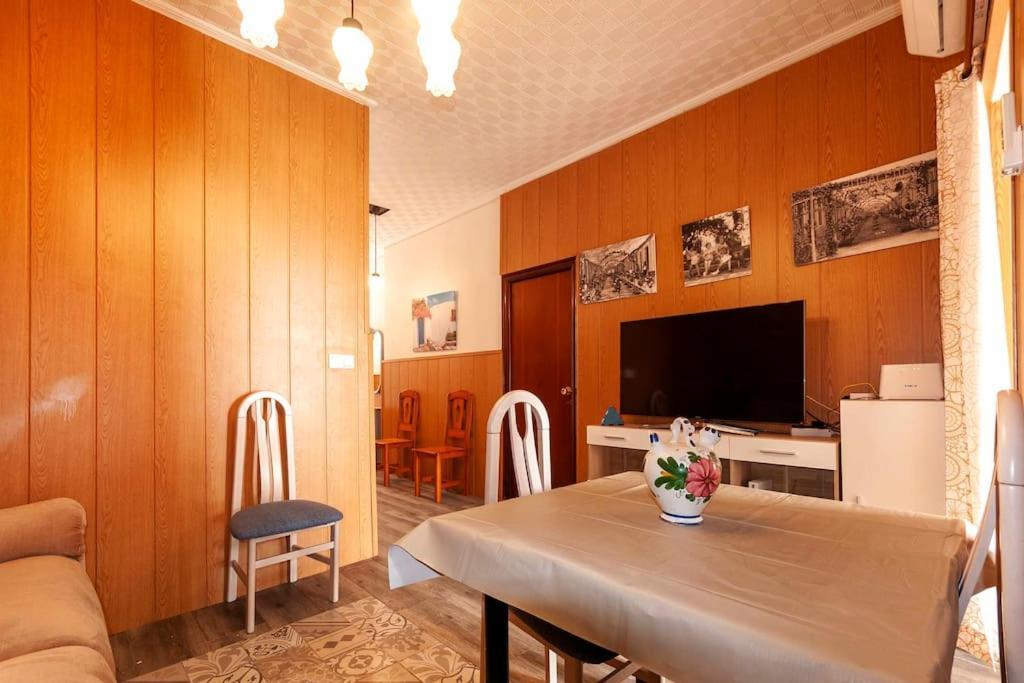 The Little House In The Neighbourhood Villa Alicante Exteriör bild